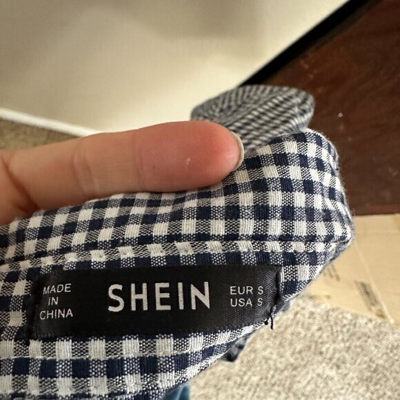 Shein Men's Blue and White Button Up Shirts Size Small - Picture 5 of 5